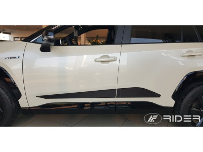Toyota Rav4 2019 listwy boczne

